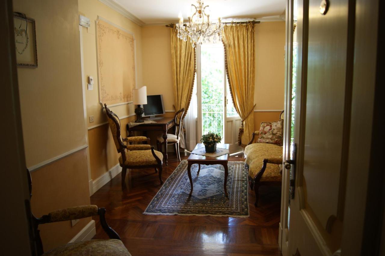 Hotel Villa Paradiso Dell'Etna ซานโจวานี ลาปุนตา ภายนอก รูปภาพ