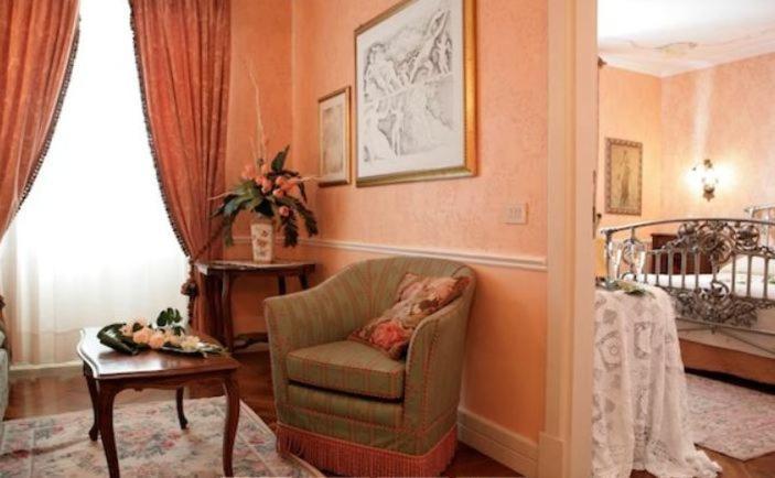 Hotel Villa Paradiso Dell'Etna ซานโจวานี ลาปุนตา ภายนอก รูปภาพ