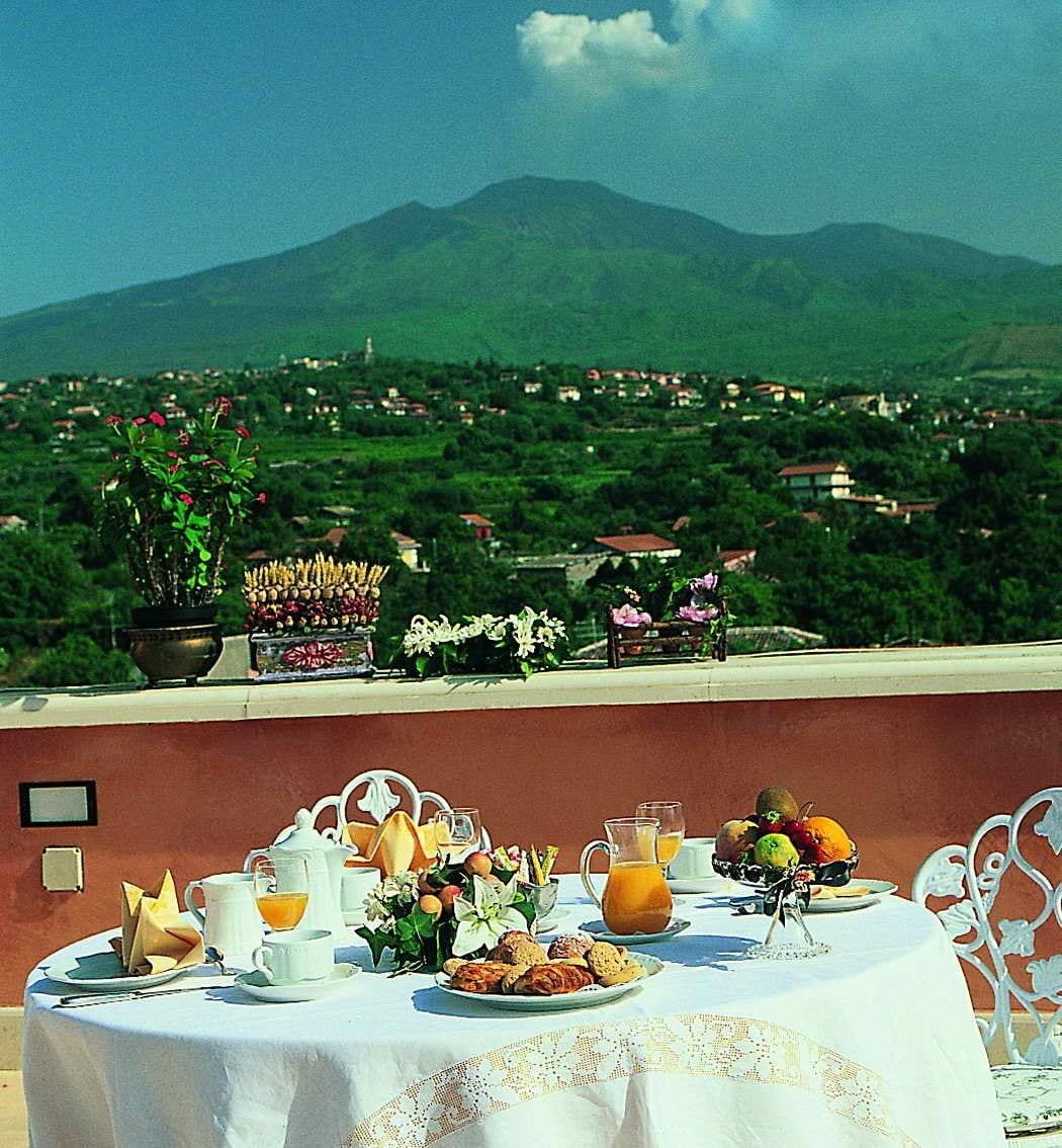Hotel Villa Paradiso Dell'Etna ซานโจวานี ลาปุนตา ร้านอาหาร รูปภาพ