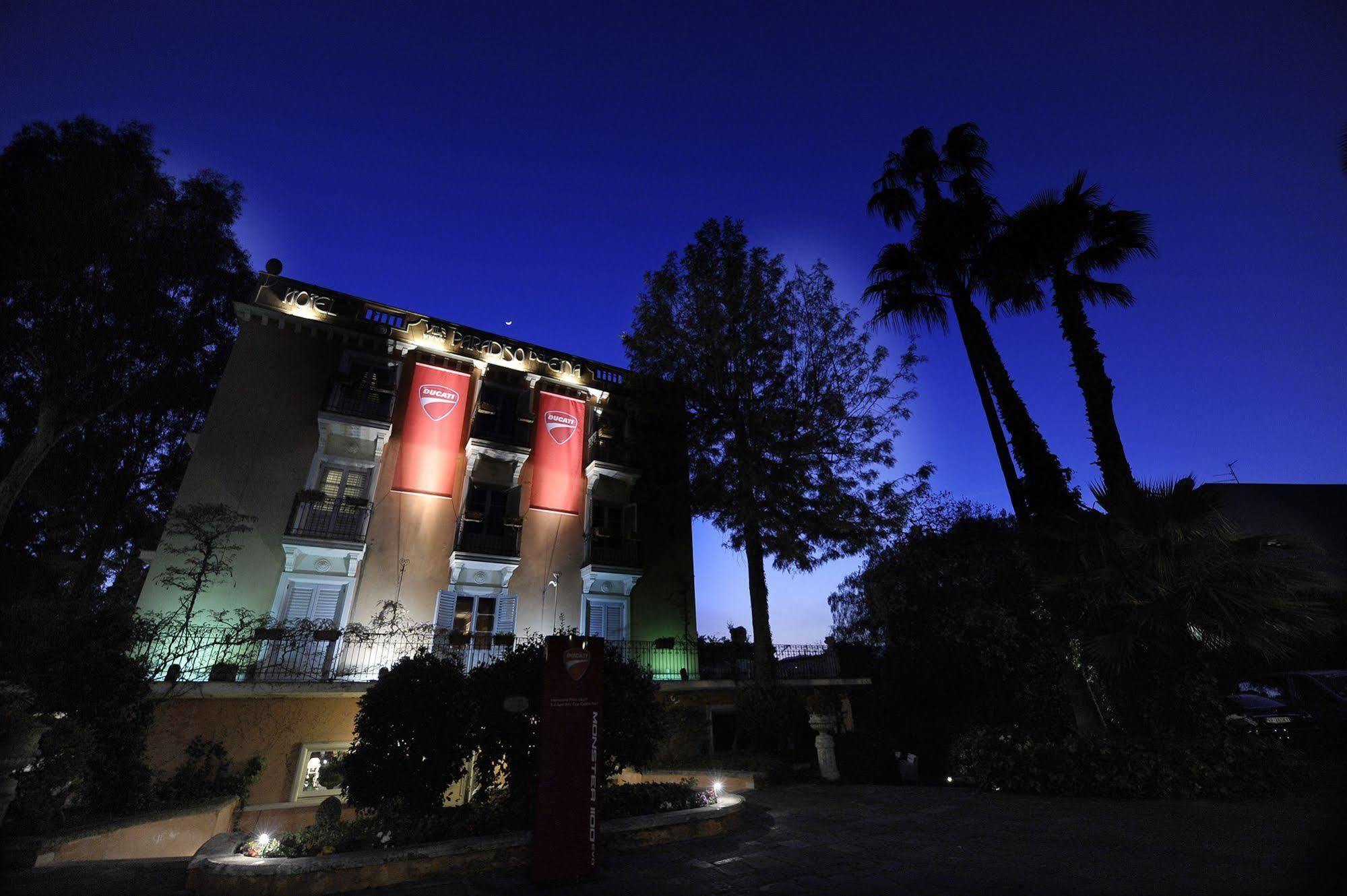 Hotel Villa Paradiso Dell'Etna ซานโจวานี ลาปุนตา ภายนอก รูปภาพ