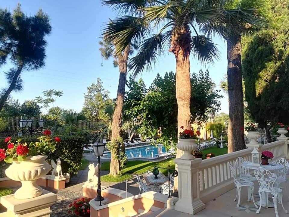 Hotel Villa Paradiso Dell'Etna ซานโจวานี ลาปุนตา ภายนอก รูปภาพ