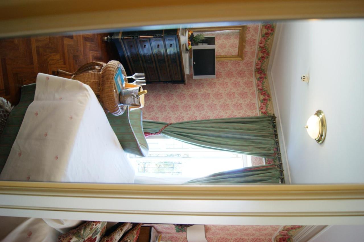 Hotel Villa Paradiso Dell'Etna ซานโจวานี ลาปุนตา ภายนอก รูปภาพ